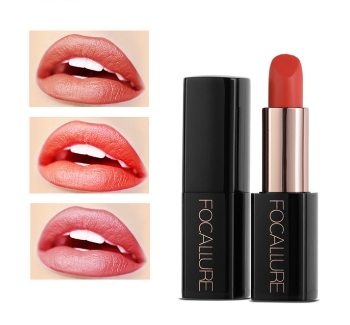 Moisturizing lipstick Moisturizing lipstick
